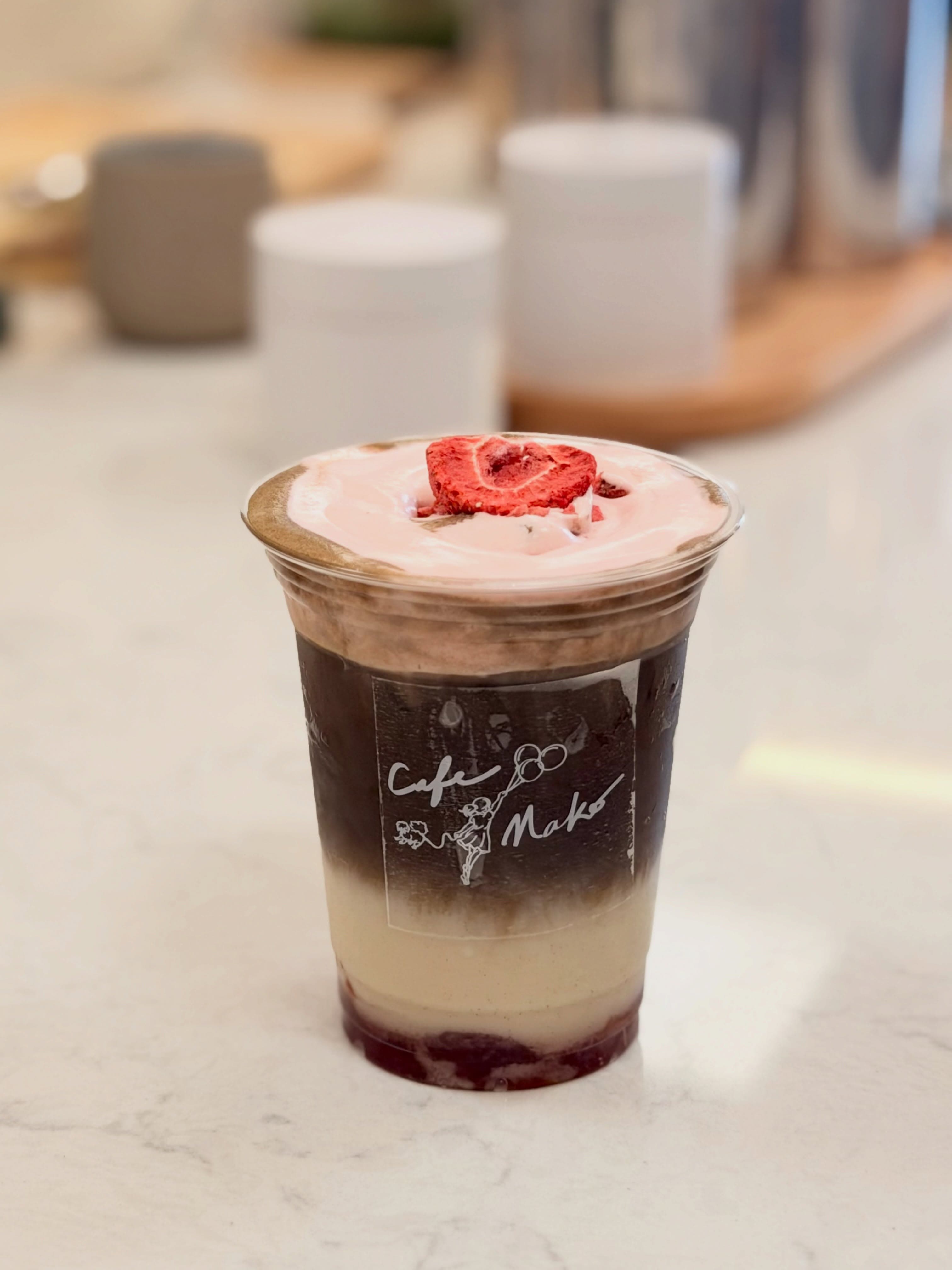 A hojicha or coffee drink